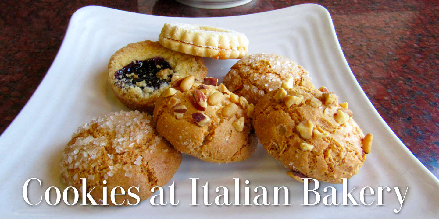 Click image to enlarge and for more information. Cookies at Italian Bakery